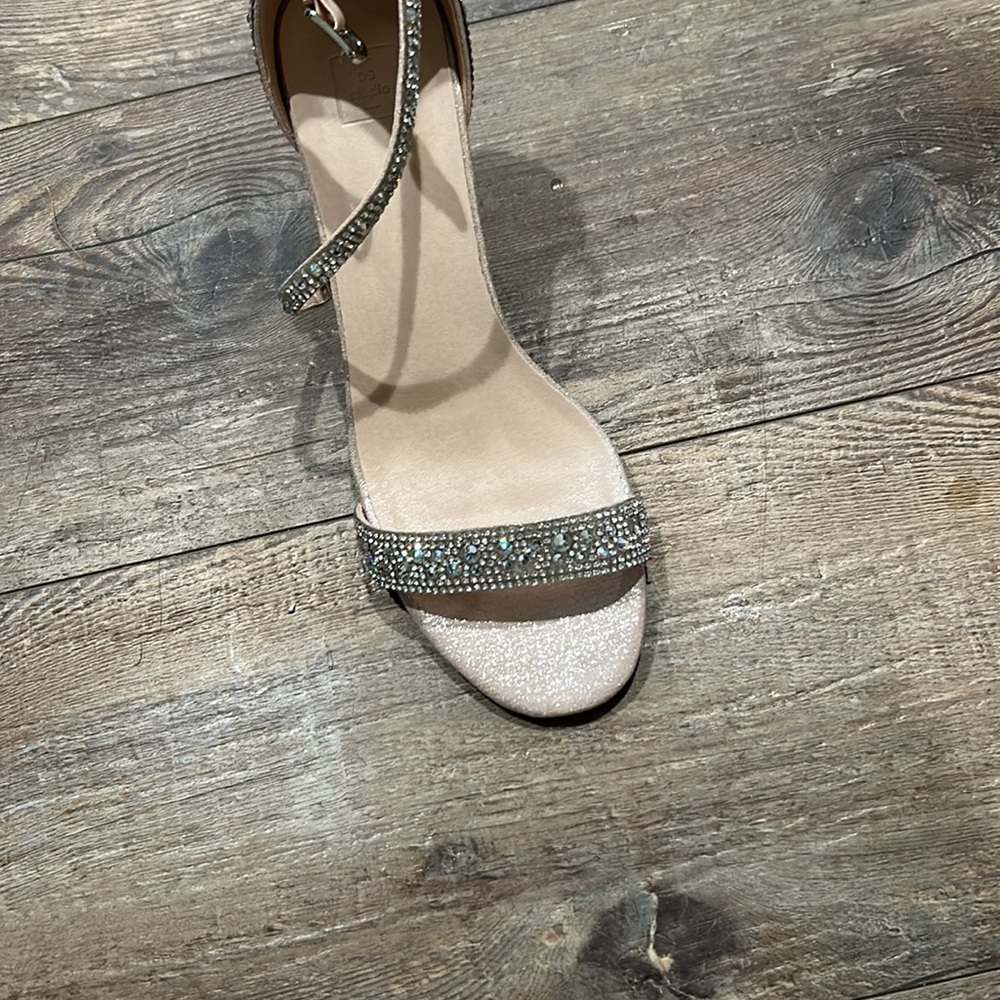 New in box. Dress wedges with rhinestones